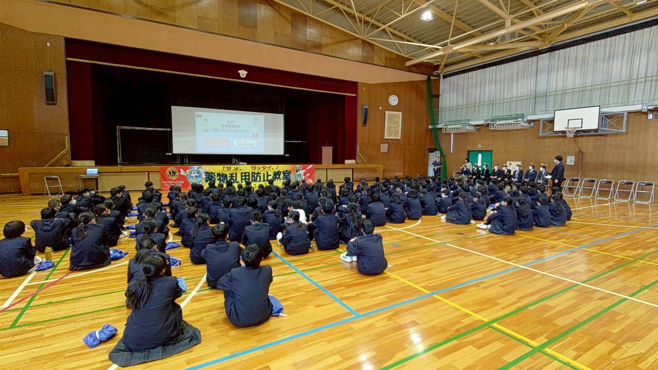 �A�N�e�r�e�B